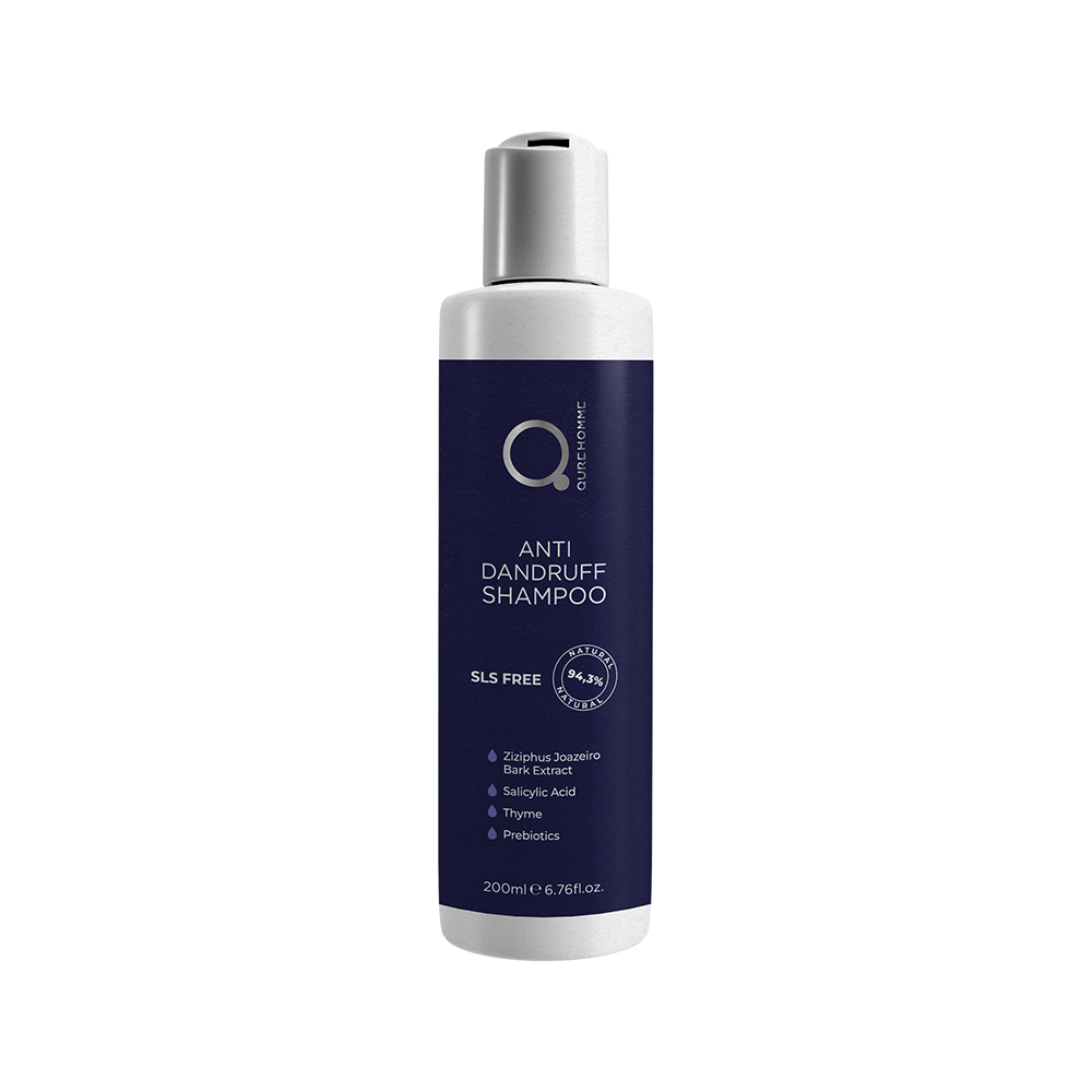 QureHomme Anti Dandruff Shampoo 200ml for men | QureHomme Αντιπιτυριδικό Σαμπουάν 200ml για άνδρες SLS Free Anti Dandruff Shampoo bottle for men | SLS Free Αντιπιτυριδικό Σαμπουάν μπουκάλι για άνδρες Using QureHomme Anti Dandruff Shampoo for men | Χρήση QureHomme Αντιπιτυριδικού Σαμπουάν για άνδρες QureHomme Anti Dandruff Shampoo and Lotion combination for scalp treatment | Συνδυασμός QureHomme Αντιπιτυριδικού Σαμπουάν και Λοσιόν για θεραπεία τριχωτού Questions about QureHomme Anti Dandruff Shampoo and scalp health | Ερωτήσεις για QureHomme Αντιπιτυριδικό Σαμπουάν και υγεία τριχωτού General hair product precautions | Γενικές προφυλάξεις προϊόντων μαλλιών